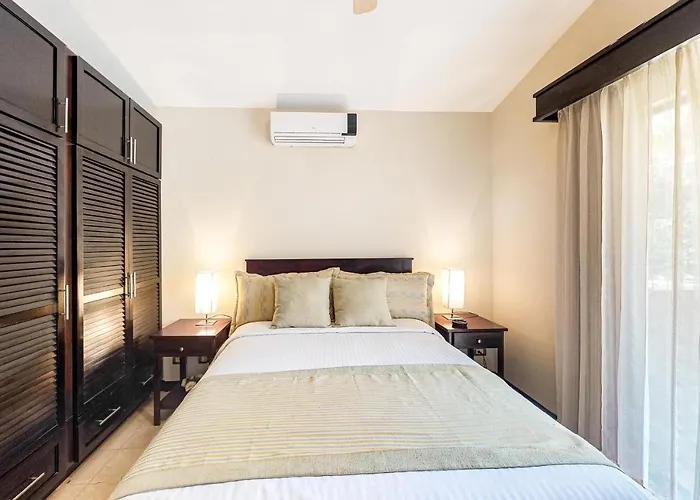 Appartement Sunny 2Br: Balcony, Pool, Kitchen, Walk To Beach Playa Ocotal