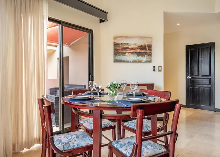 Sunny 2Br: Balcony, Pool, Kitchen, Walk To Beach * Playa Ocotal